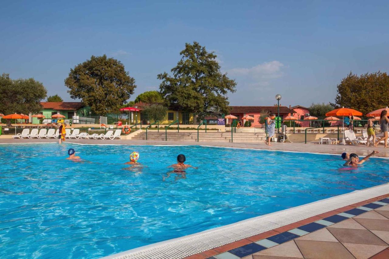 Mobilehomes In Sirmione/Gardasee 22177 Dış mekan fotoğraf