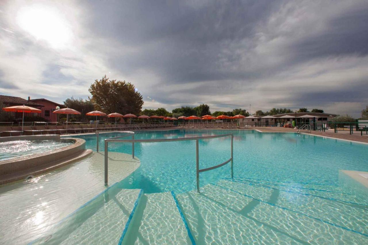 Mobilehomes In Sirmione/Gardasee 22177 Dış mekan fotoğraf