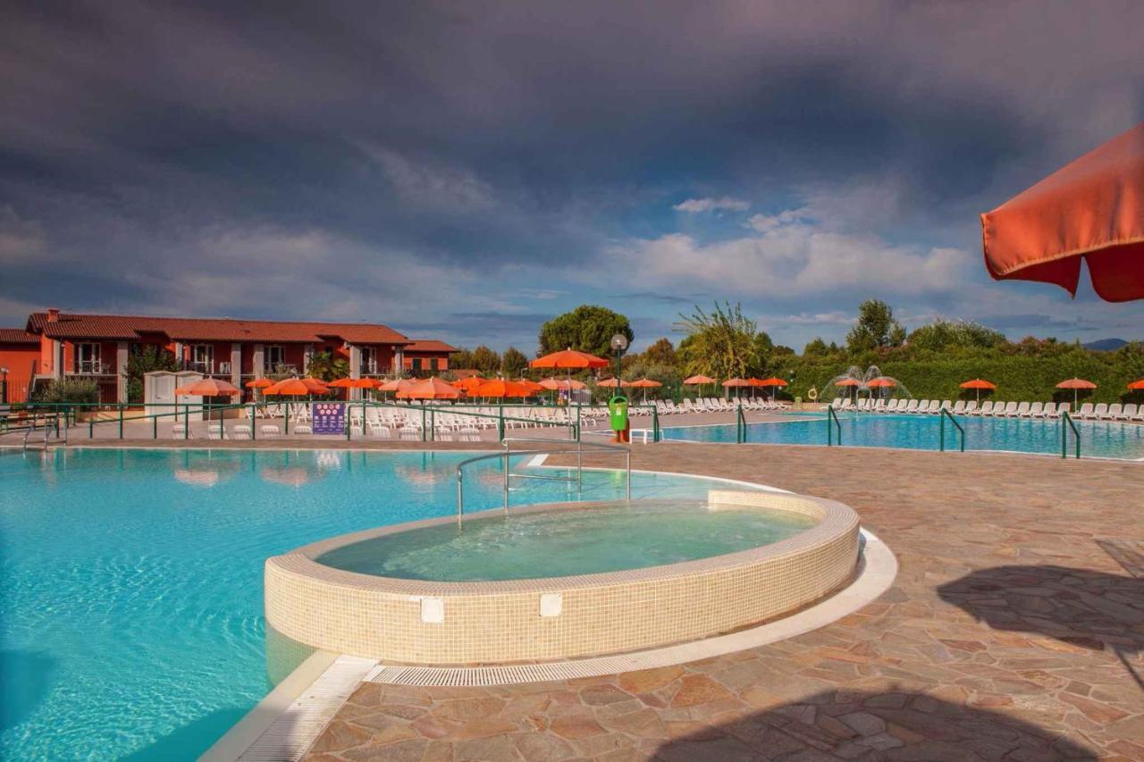 Mobilehomes In Sirmione/Gardasee 22177 Dış mekan fotoğraf