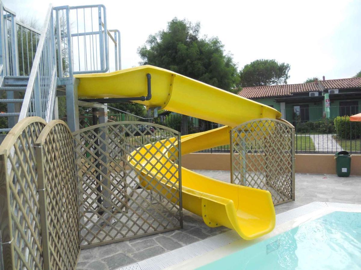 Mobilehomes In Sirmione/Gardasee 22177 Dış mekan fotoğraf