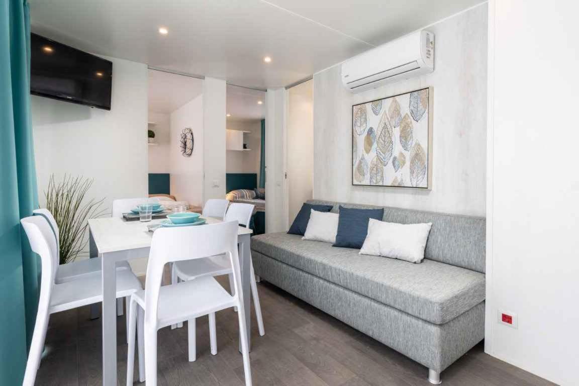 Mobilehomes In Sirmione/Gardasee 22177 Dış mekan fotoğraf